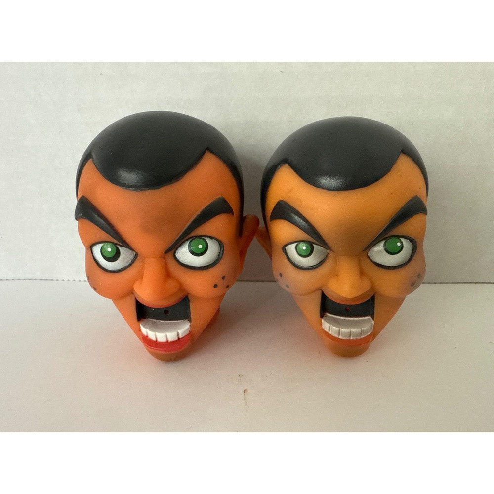 Vintage 1996 Goosebumps Curly Skeleton Heads Parachute Press Scholastic Set of 2